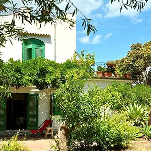Seafront Garden House Taormine