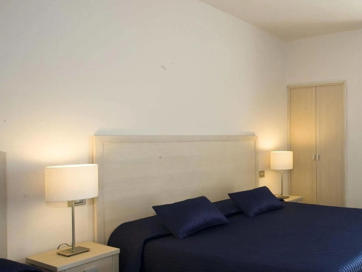 Il Piccolo Giardino Gh ***Superior Hotel Taormina 3*,  Italy